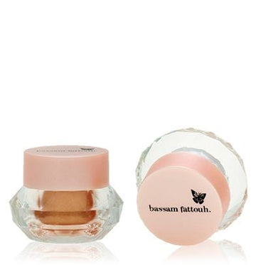 بسام فتوح كوزمتكس - قطرات ذهبية لعيون لامعة