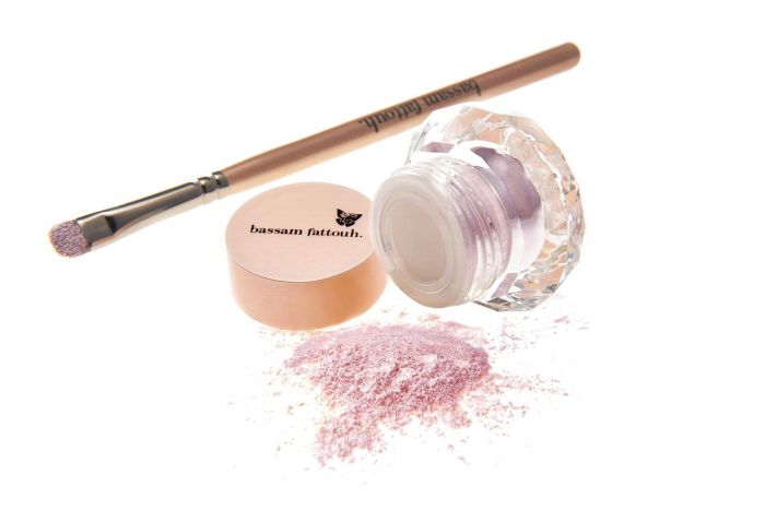 بسام فتوح كوزمتكس - ظلال عيون أرجوانية لامعة