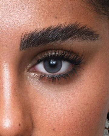 EYEKISS The Grayest by Fransis Hawlly – Deep Blue Yearly Lenses